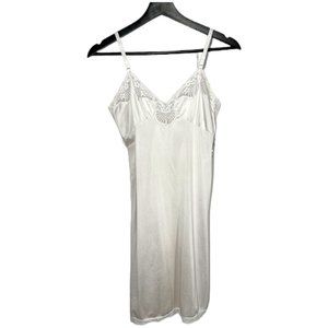 Vintage 90s Lace Floral Detail Trim Knee Length Off White Nylon Medium